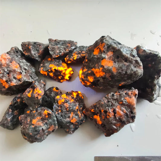 Natural Raw Yooperlites Flame Stone – Fluorescent Energy Reiki Specimen